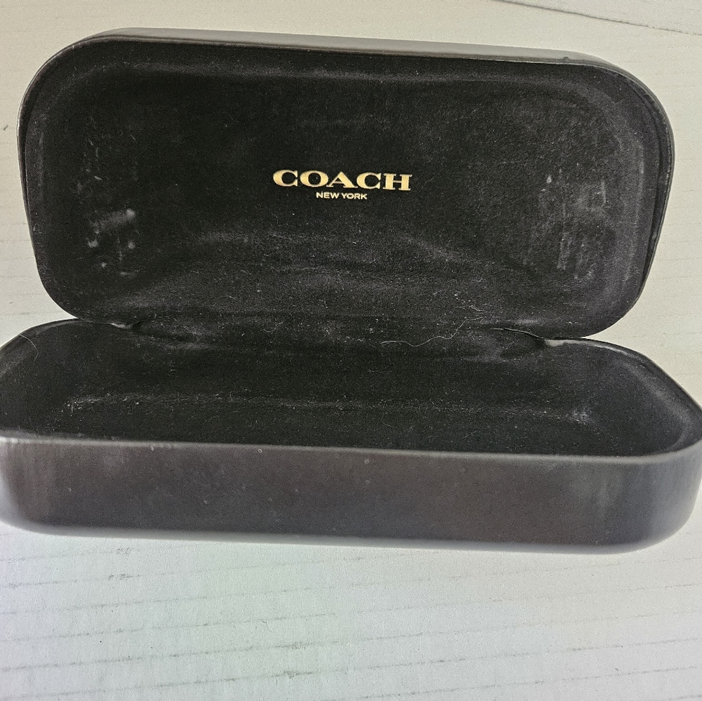 Coach black sunglasses case - Picture 4 of 4